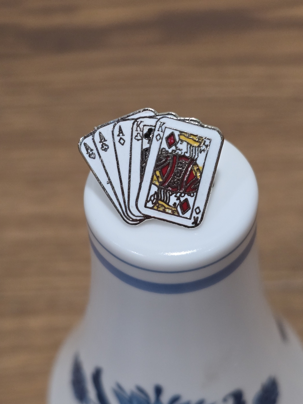 Vintage Playing Cards Enamel Pin – White, Red & Gold Accent